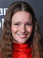 Morfydd Clark Husband: the Rising Star’s Personal Life and Relationship Insights